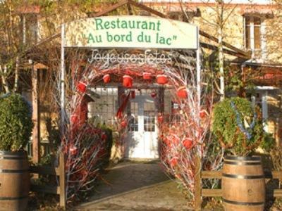 Au Bord Du Lac Hotel Saint-Rémy-lès-Chevreuse Kültér fotó